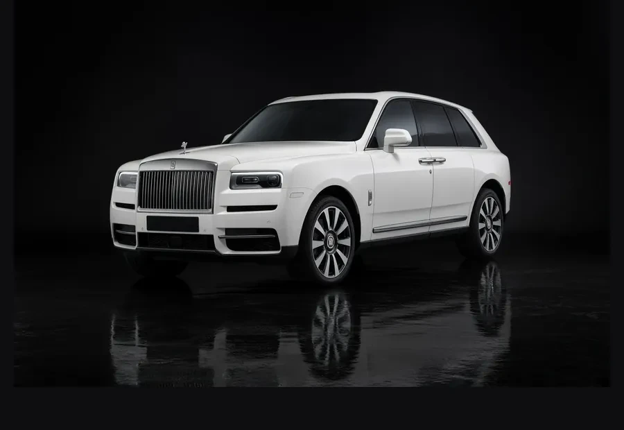 White Rolls-Royce Cullinan with Solar Ceramic tint on the two front windows